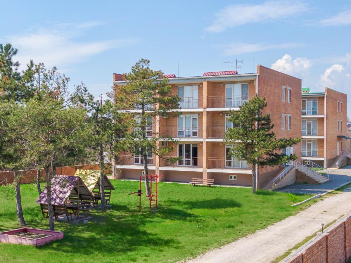 Отель Пальмира Коблево Экстерьер фото